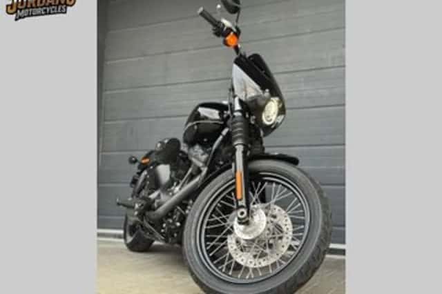 Harley-Davidson Street Bob (2018) thumbnail 3