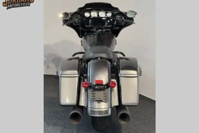 Harley-Davidson Street Glide Special (2021) thumbnail 5