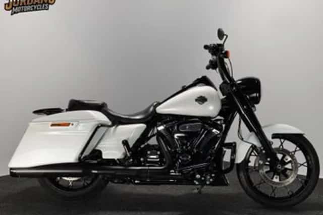 Harley-Davidson Road King (2025) thumbnail 1