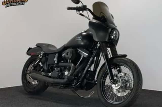 Harley-Davidson Street Bob (2016) thumbnail 4
