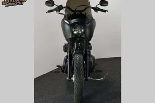 Harley-Davidson Street Bob (2016) thumbnail 5