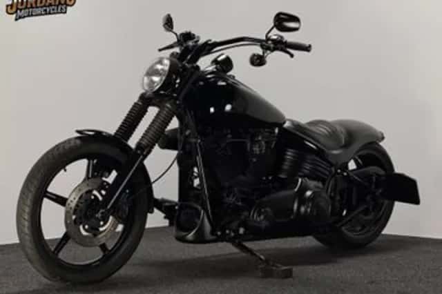 Harley-Davidson Rocker (2010) thumbnail 6