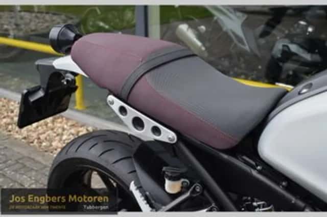 Yamaha XSR900 (2016) thumbnail 5