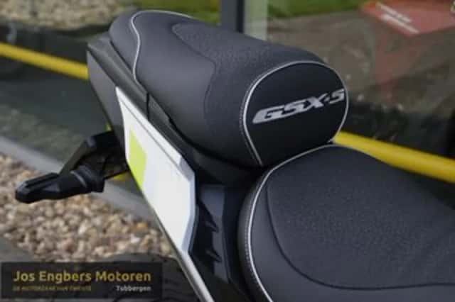 Suzuki GSX-S1000 (2021) thumbnail 6