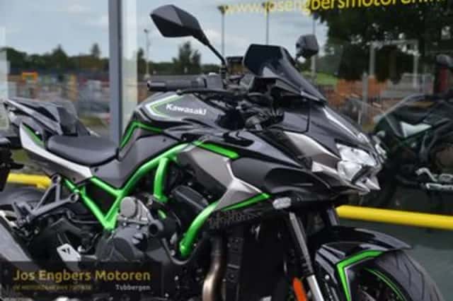 Kawasaki Z H2 (2022) thumbnail 2