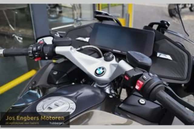 BMW R 1250 RT (2021) thumbnail 4
