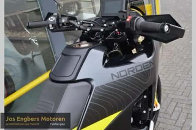 Husqvarna Norden 901 (2022) thumbnail 4