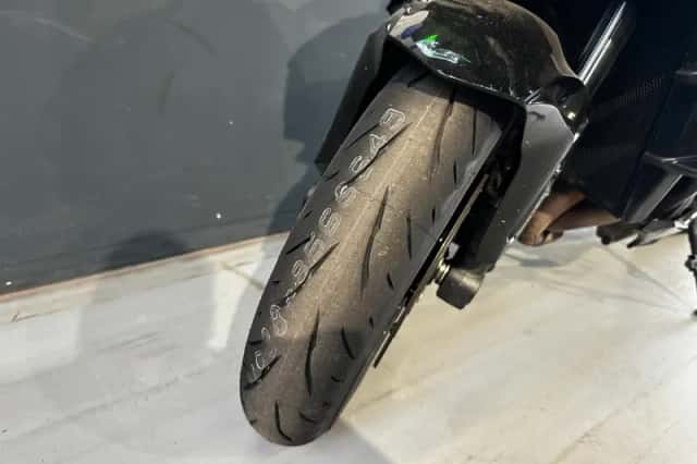 Kawasaki Z H2 (2022) thumbnail 4