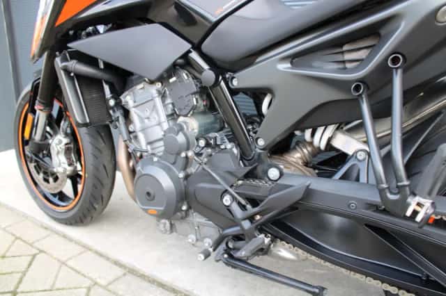 KTM 790 Duke (2021) thumbnail 4