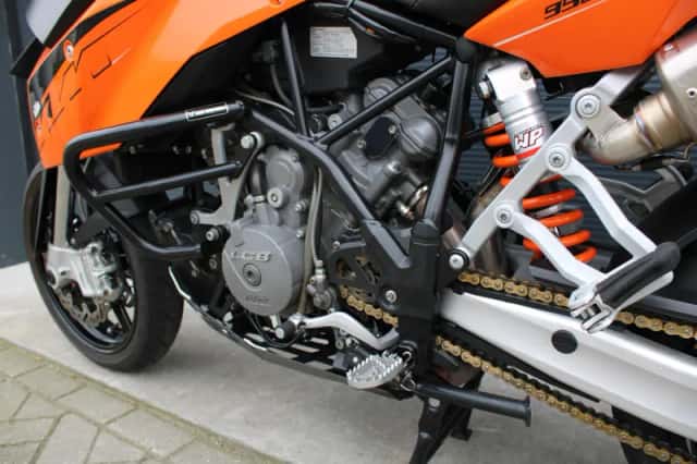 KTM 990 Supermoto (2008) thumbnail 4