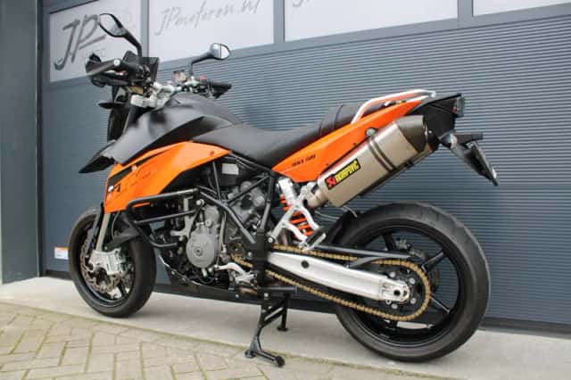 KTM 990 Supermoto (2008) thumbnail 5