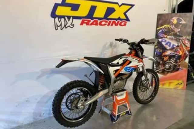 KTM Freeride E-XC (2018) thumbnail 2