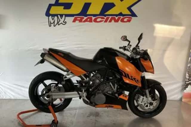 KTM 990 Super Duke (2007) thumbnail 1