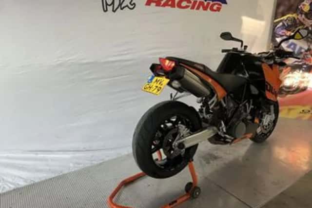 KTM 990 Super Duke (2007) thumbnail 3