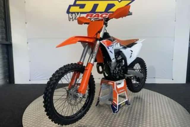 KTM 350 SX F (2023) thumbnail 3