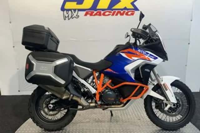 KTM 1290 Super Adventure (2022) thumbnail 1