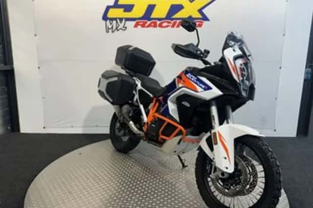 KTM 1290 Super Adventure (2022) thumbnail 2