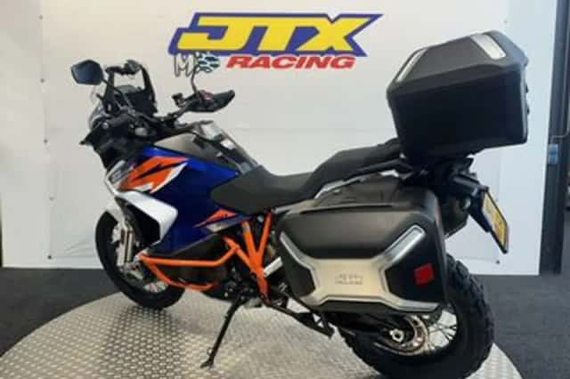KTM 1290 Super Adventure (2022) thumbnail 5