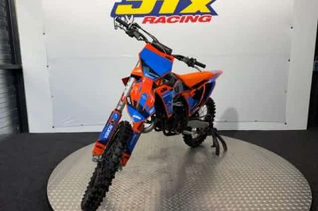 KTM 125 SX (2025) thumbnail 6