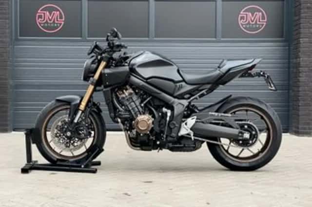 Honda CB650R (2024) thumbnail 4