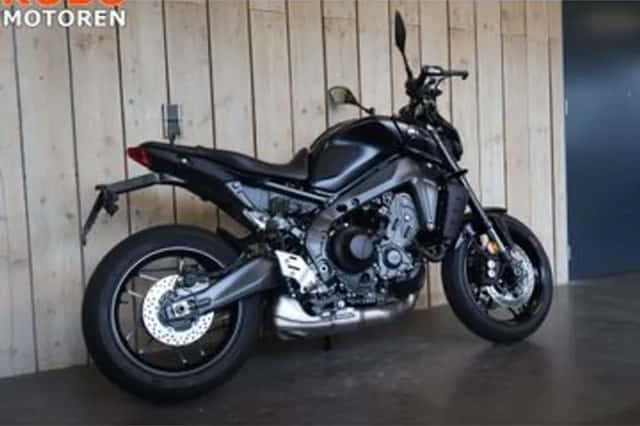 Yamaha MT-09 (2021) thumbnail 4