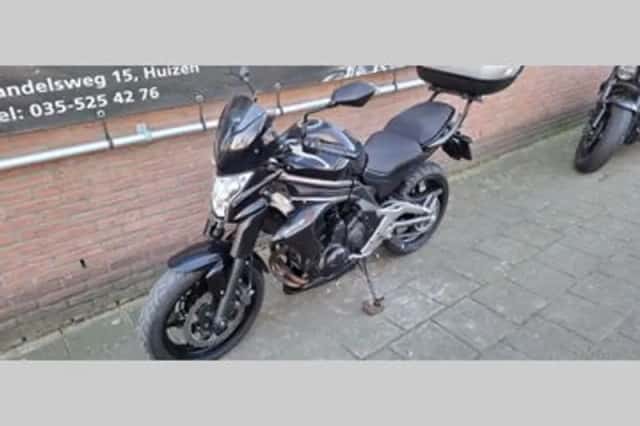 Kawasaki Er-6n (2013) thumbnail 3