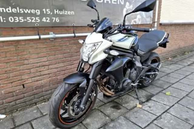 Kawasaki Er-6n (2016) thumbnail 2