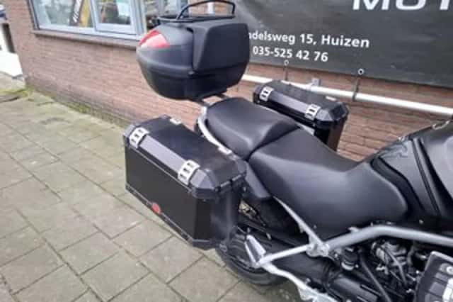 Moto Guzzi Stelvio 1200 V4 (2012) thumbnail 3