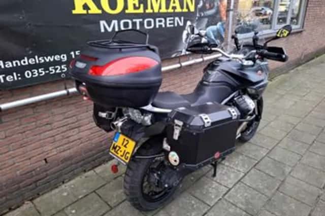 Moto Guzzi Stelvio 1200 V4 (2012) thumbnail 4