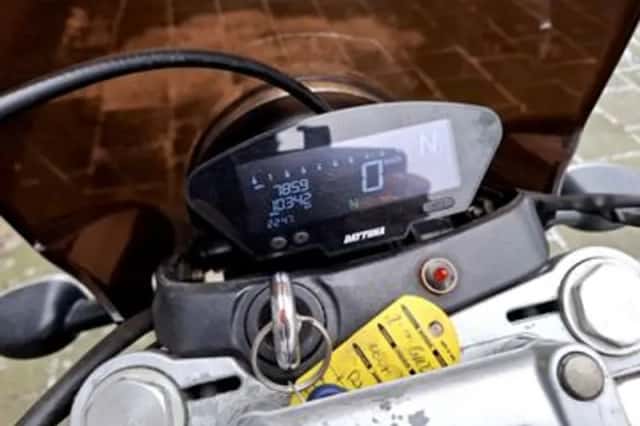 Moto Guzzi Breva 750 (2004) thumbnail 5