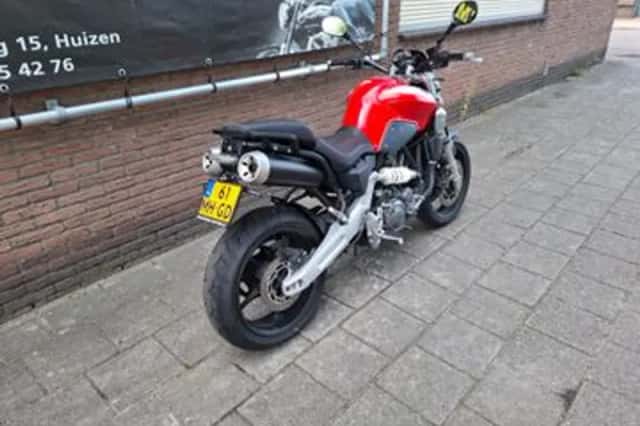Yamaha MT-03 (2008) thumbnail 5