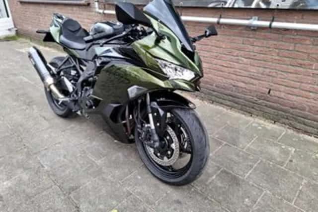 Kawasaki Ninja (2025) thumbnail 2
