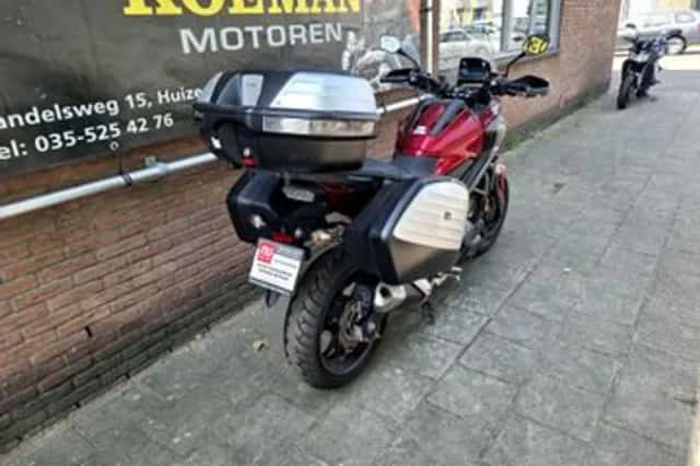 Honda NC750X (2020) thumbnail 6