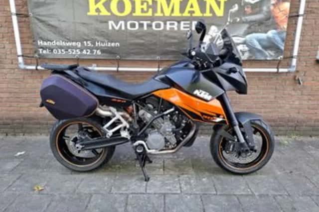KTM 990 Supermoto T (2009) thumbnail 2