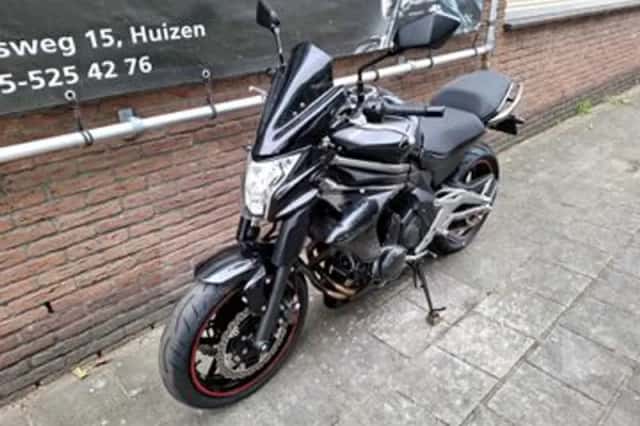 Kawasaki Er-6n (2013) thumbnail 3