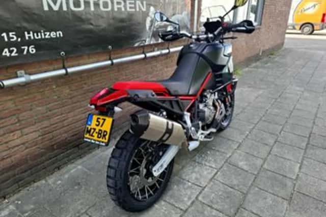 Aprilia Tuareg 600 (2025) thumbnail 4