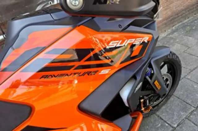 KTM 1290 Super Adventure (2025) thumbnail 2