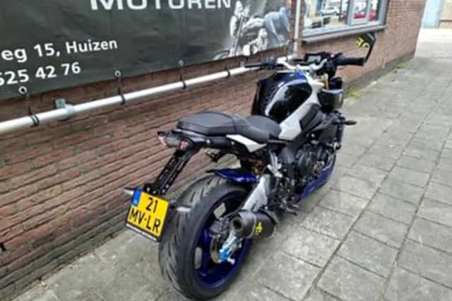 Yamaha MT-10 (2017) thumbnail 3