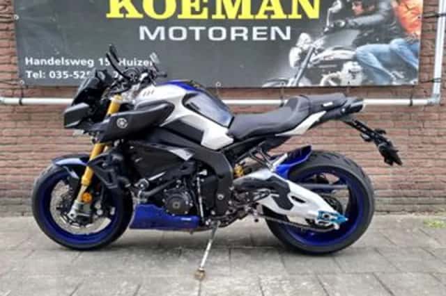 Yamaha MT-10 (2017) thumbnail 5
