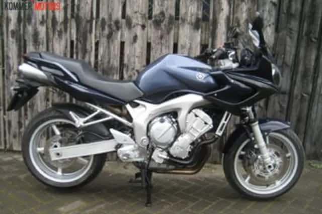 Yamaha FZ 6S Fazer (2003) thumbnail 4