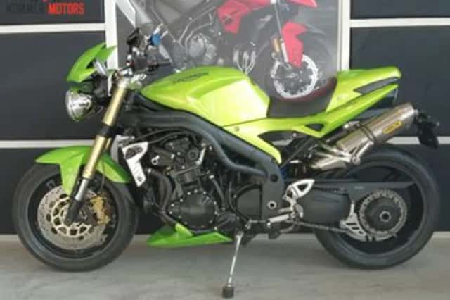 Triumph Speed Triple 1050 (2008) thumbnail 1