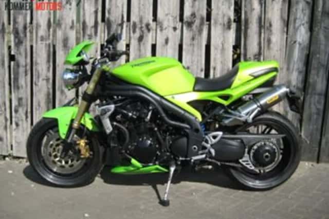 Triumph Speed Triple 1050 (2008) thumbnail 3