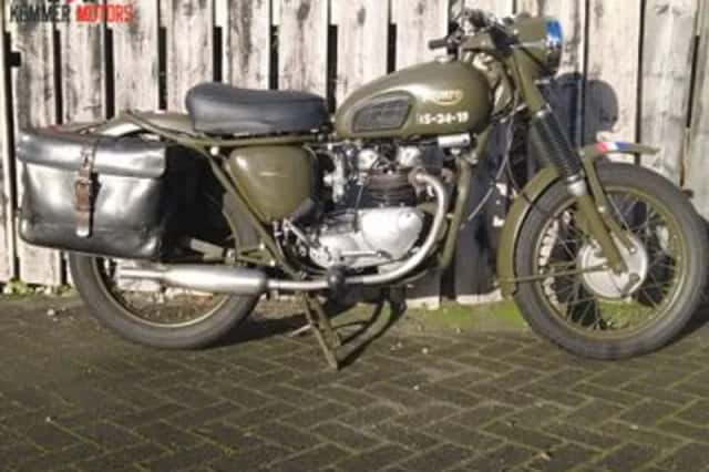 Triumph 3TA (1967) thumbnail 2