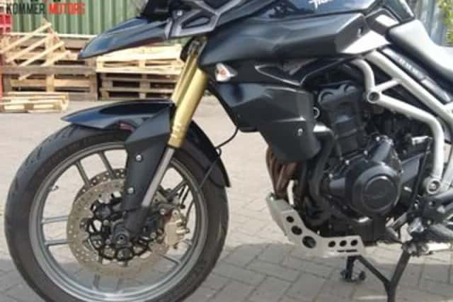 Triumph Tiger 800 (2011) thumbnail 4