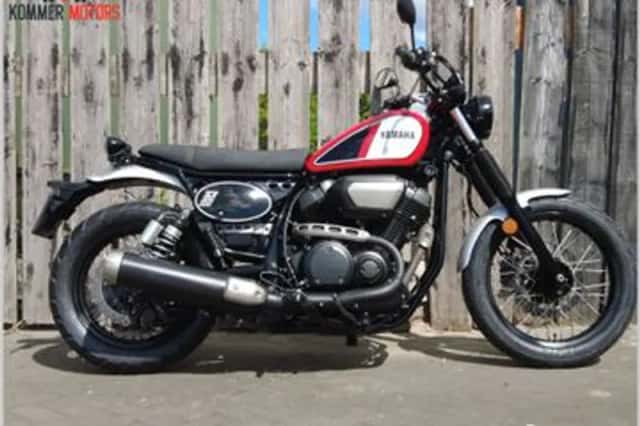 Yamaha SCR 950 Scrambler (2017) thumbnail 2
