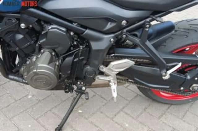 Triumph Trident 660 Triple Tribute (2023) thumbnail 4