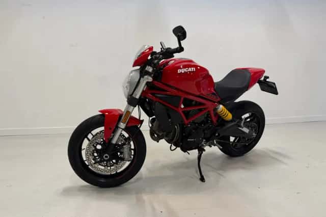 Ducati Monster 797 (2019) thumbnail 2