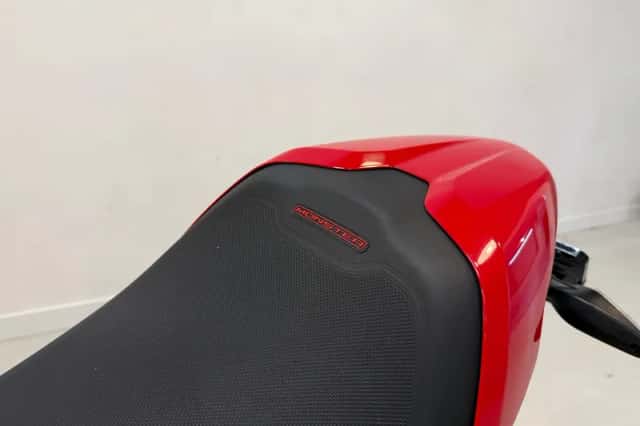 Ducati Monster 797 (2019) thumbnail 6