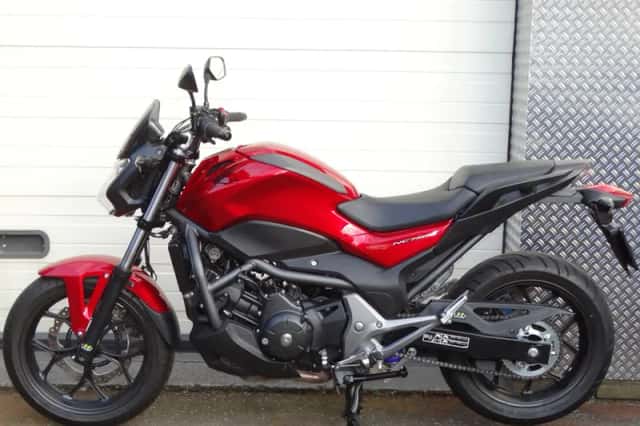Honda NC 750 S (2016) thumbnail 2