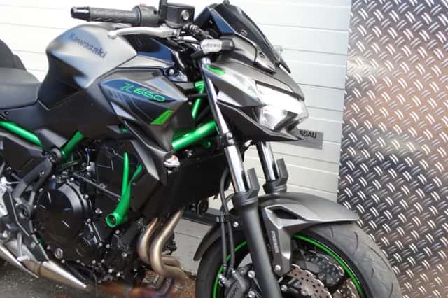 Kawasaki Z650 (2023) thumbnail 1